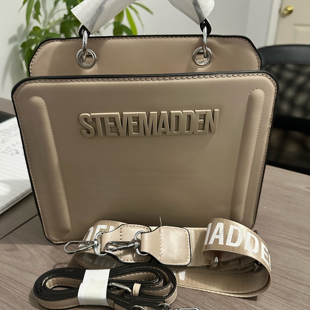 Brand new Steve Madden purse